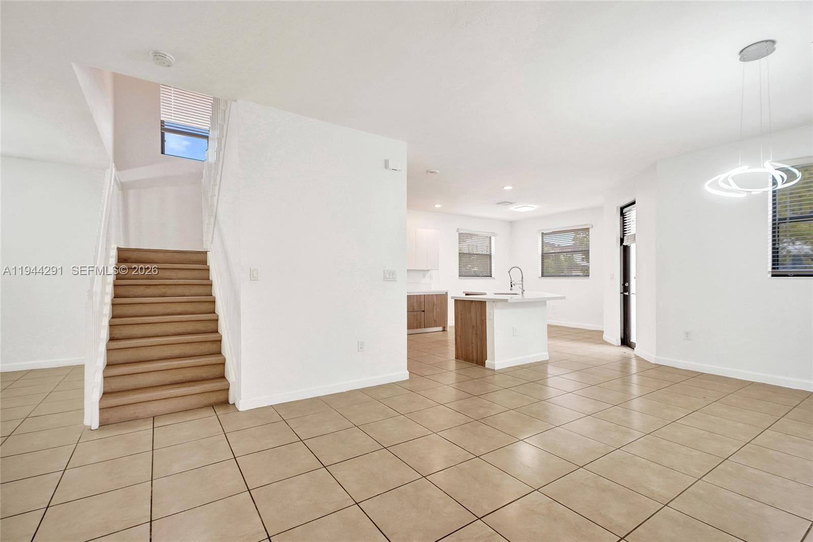 3504 W 94th St, Hialeah, FL 33018 photo 8