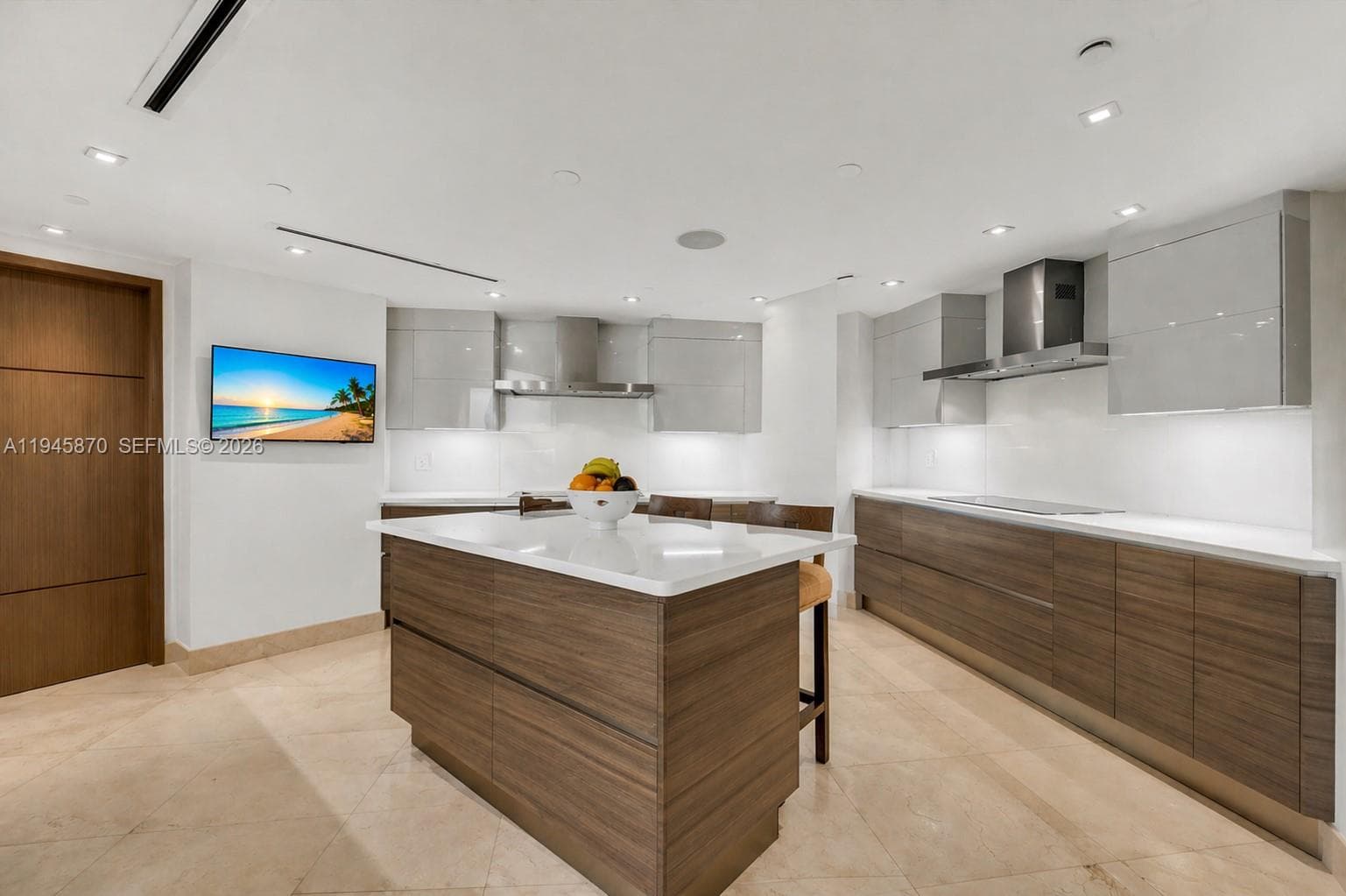 1643 Brickell Ave # 3904, Miami, FL 33129 photo 10