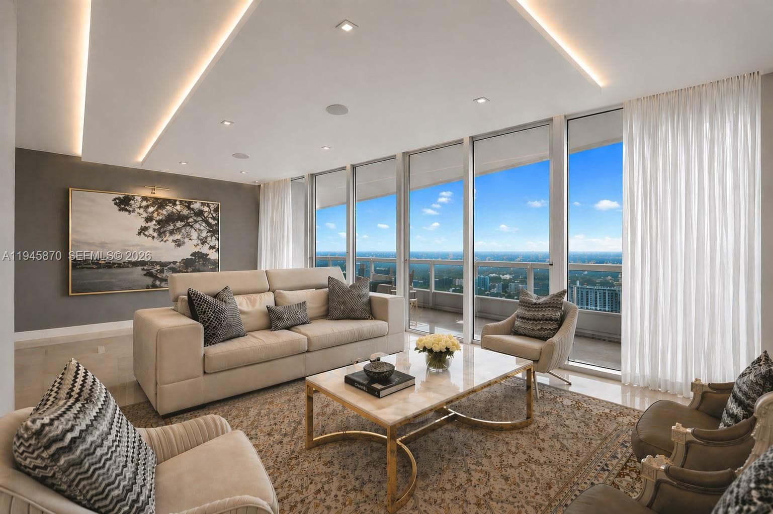 1643 Brickell Ave # 3904, Miami, FL 33129 photo 8