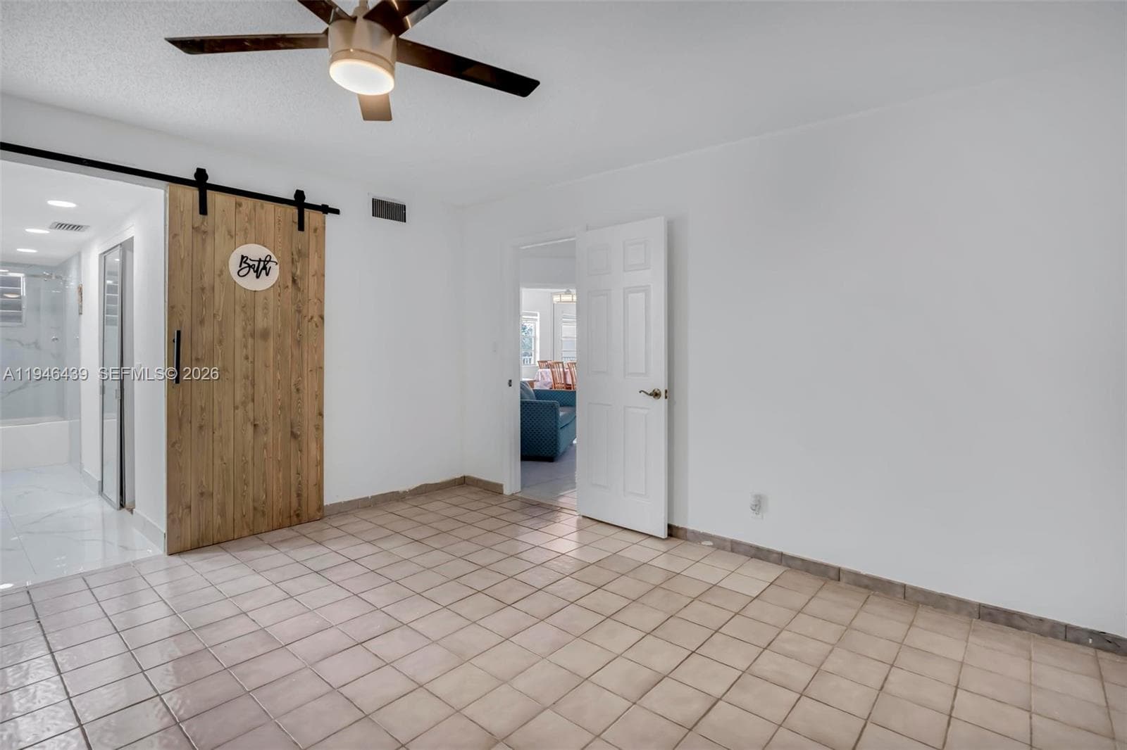 3990 NW 42nd Ave # 403, Lauderdale Lakes, FL 33319 photo 10