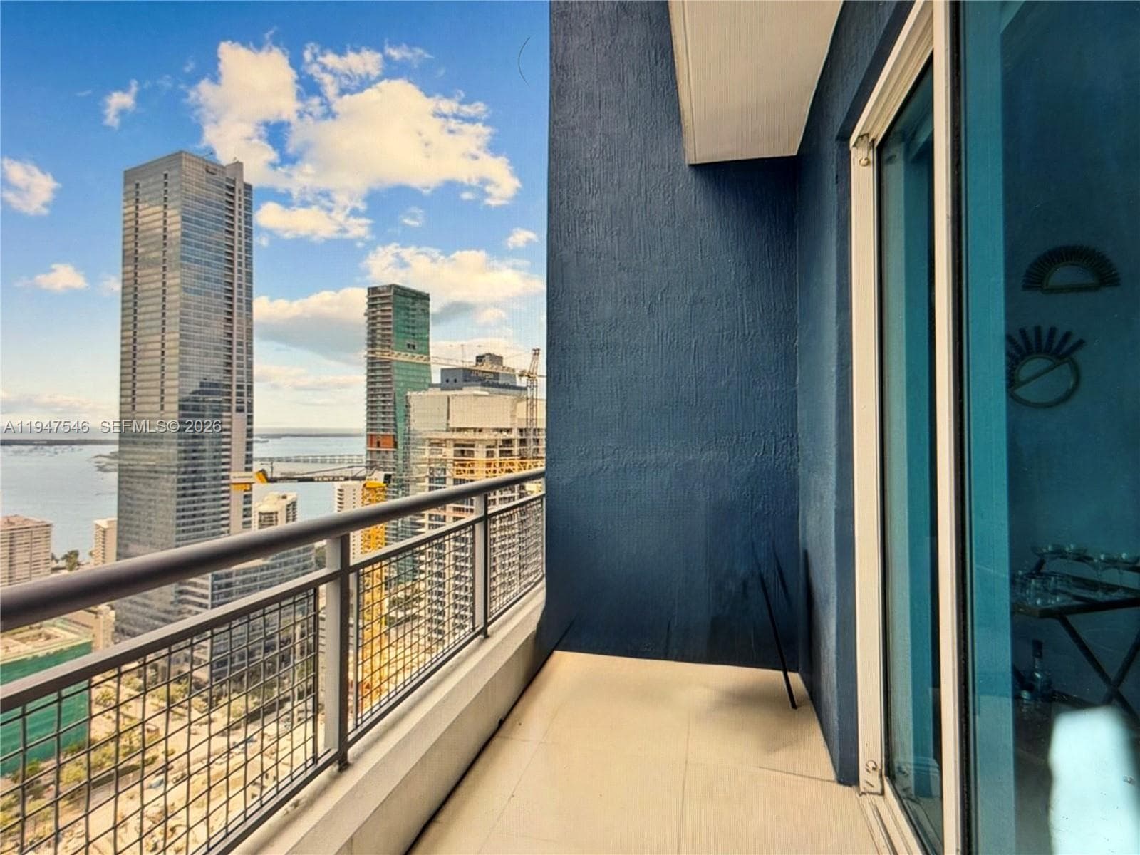 60 SW 13th St # 3214, Miami, FL 33130 photo 9