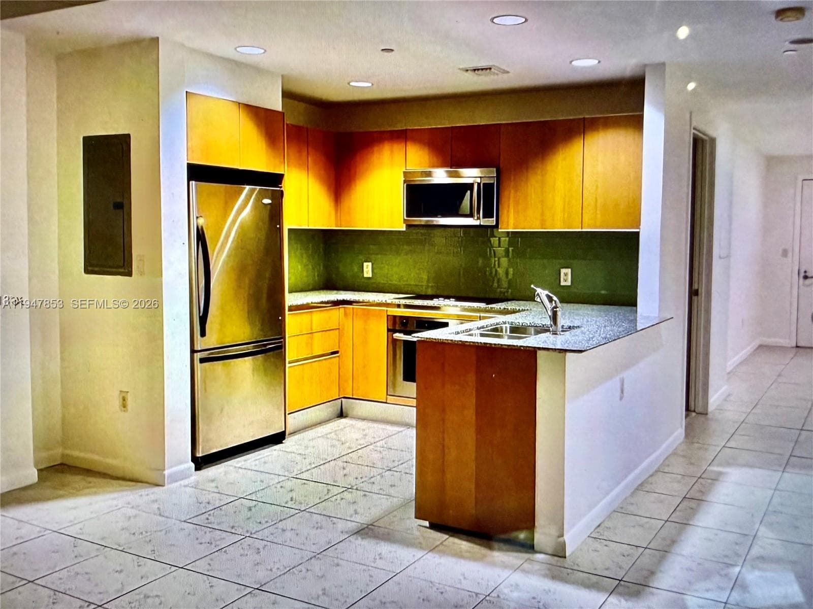 1050 Brickell Ave # 1816, Miami, FL 33131 photo 9