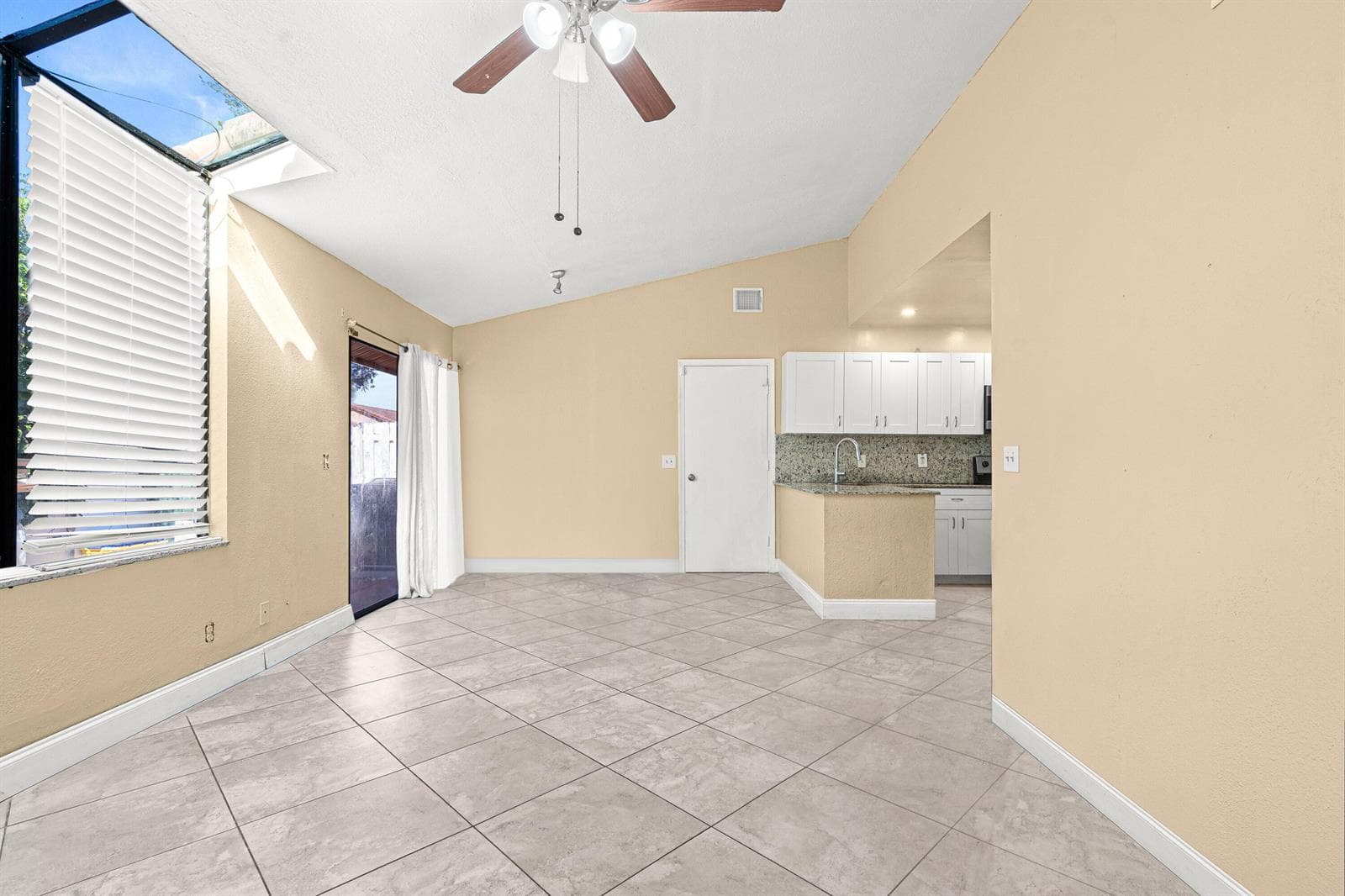 4134 NW 2nd Lane, Delray Beach, FL 33445 photo 6