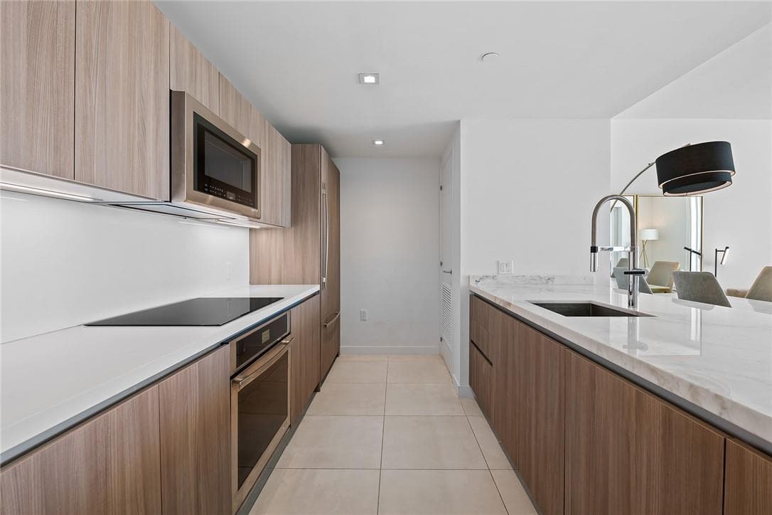401 N Birch Road # 411, Fort Lauderdale, FL 33304 photo 9