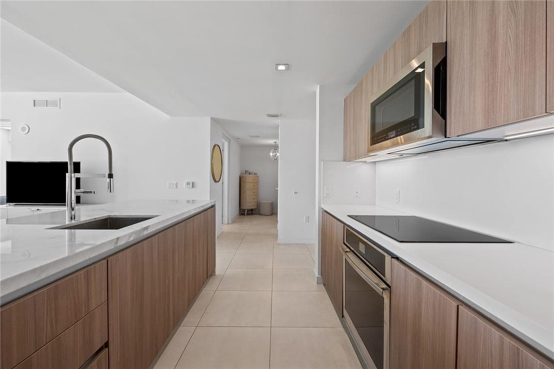 401 N Birch Road # 411, Fort Lauderdale, FL 33304 photo 10