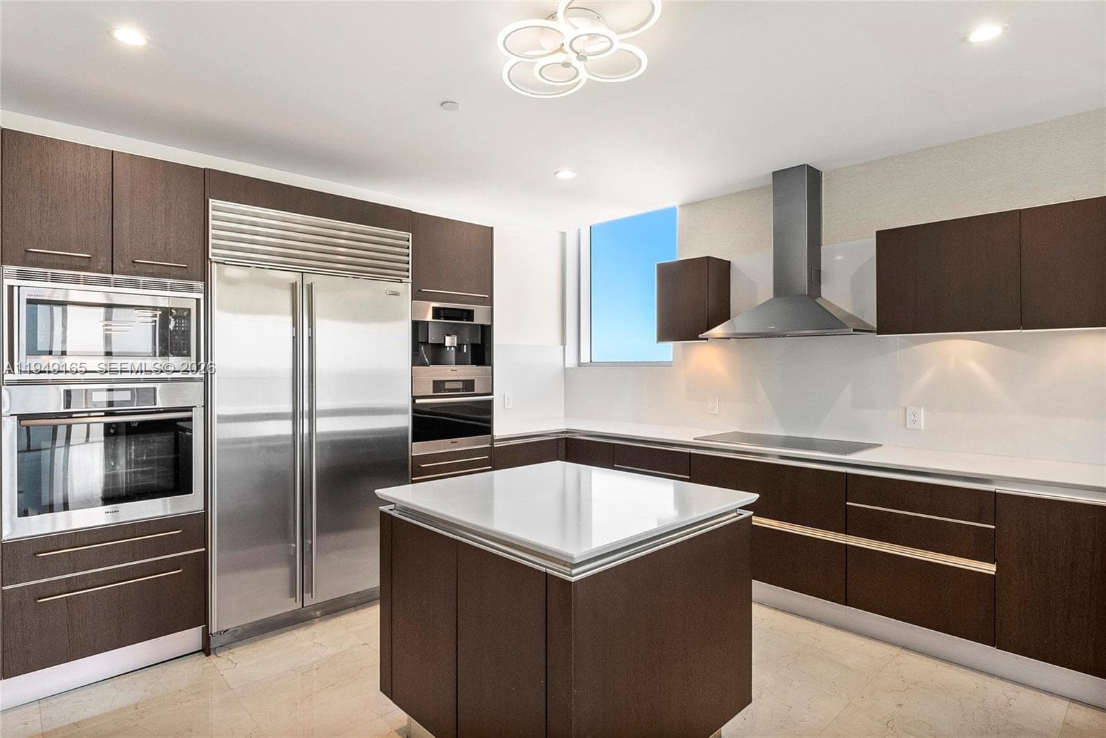 17001 Collins Ave # 4208, Sunny Isles Beach, FL 33160 photo 11