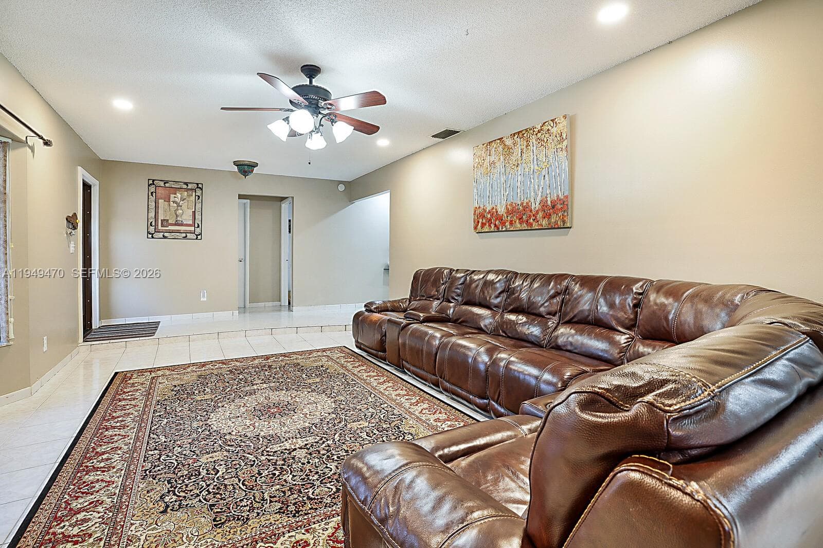 2210 NW 91st Ter, Pembroke Pines, FL 33024 photo 6