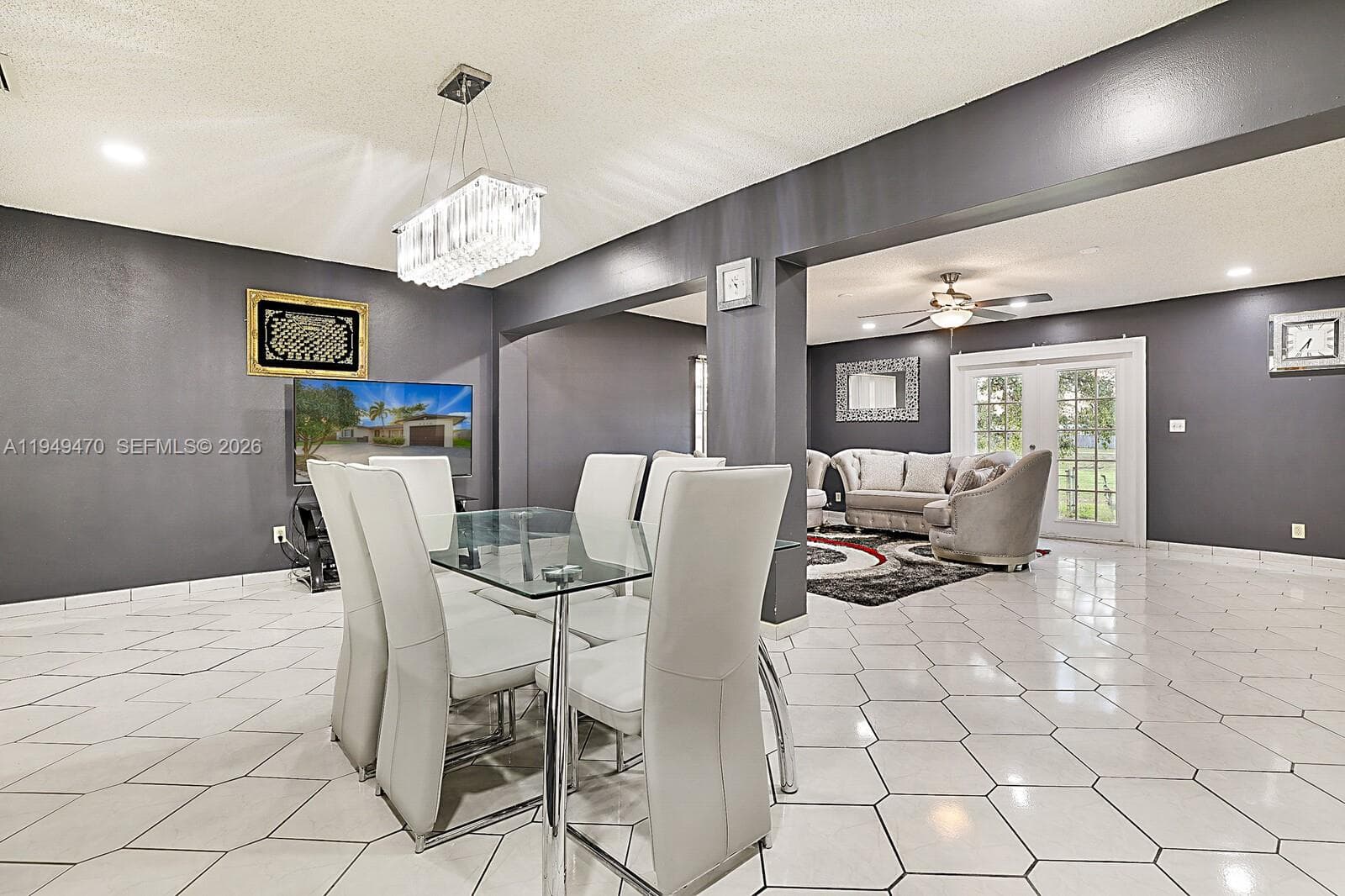 2210 NW 91st Ter, Pembroke Pines, FL 33024 photo 13