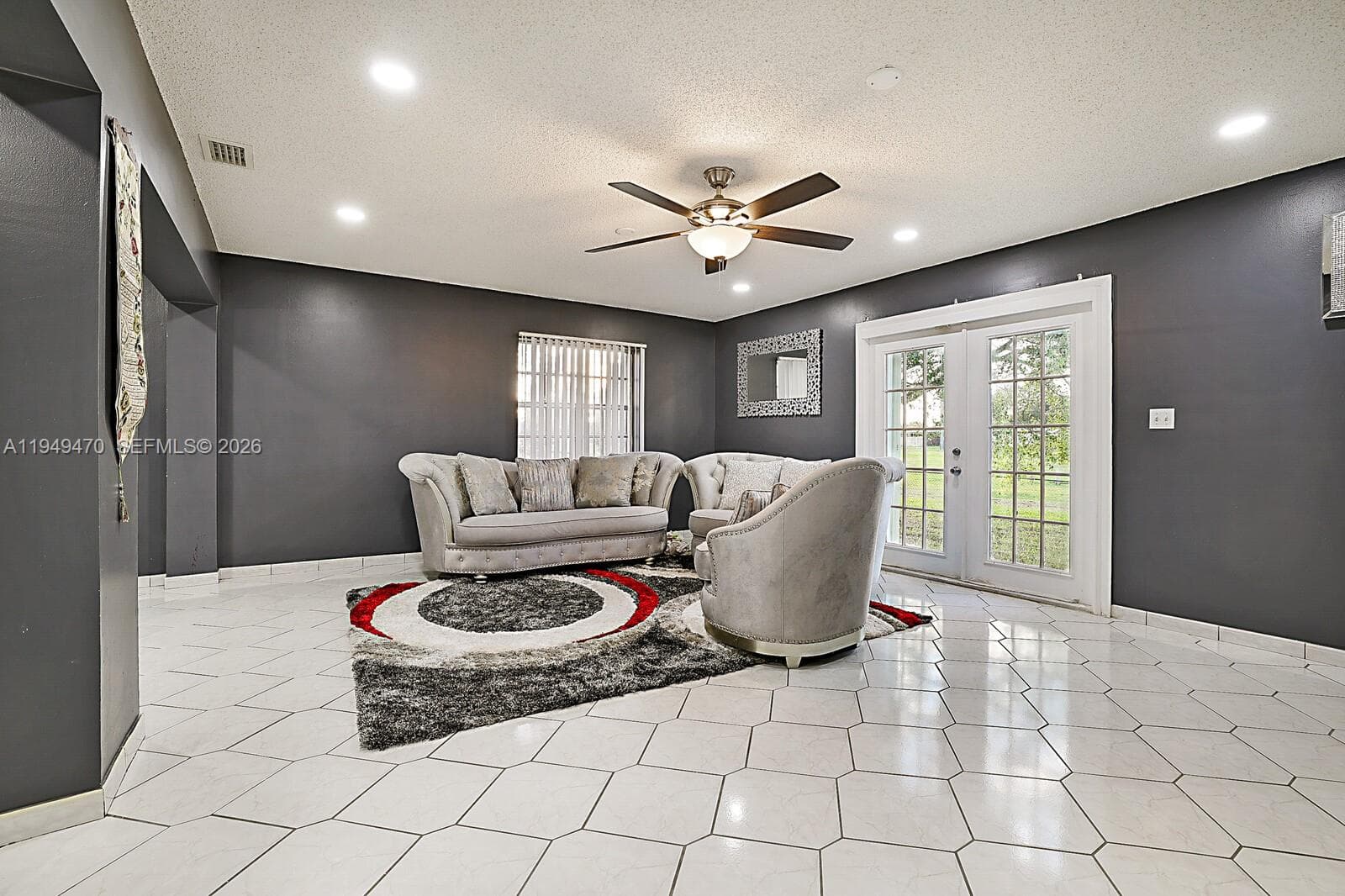 2210 NW 91st Ter, Pembroke Pines, FL 33024 photo 12