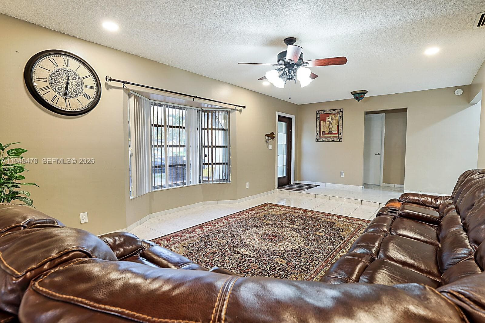 2210 NW 91st Ter, Pembroke Pines, FL 33024 photo 7