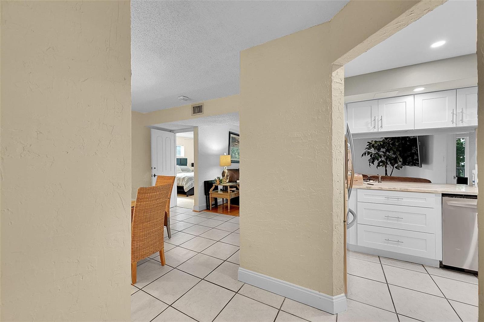 3909 N Ocean Boulevard # 108, Fort Lauderdale, FL 33308 photo 6