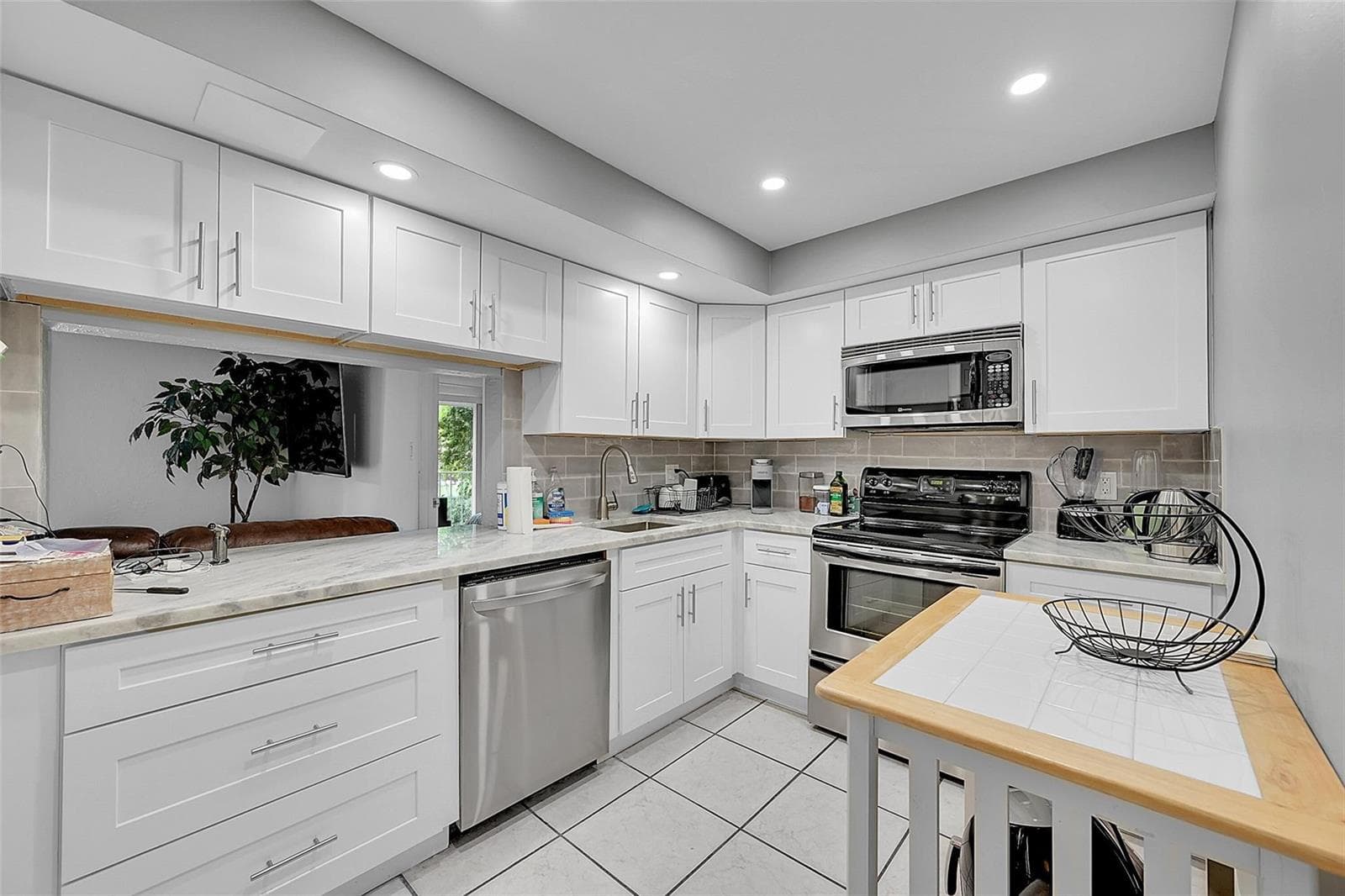 3909 N Ocean Boulevard # 108, Fort Lauderdale, FL 33308 photo 8