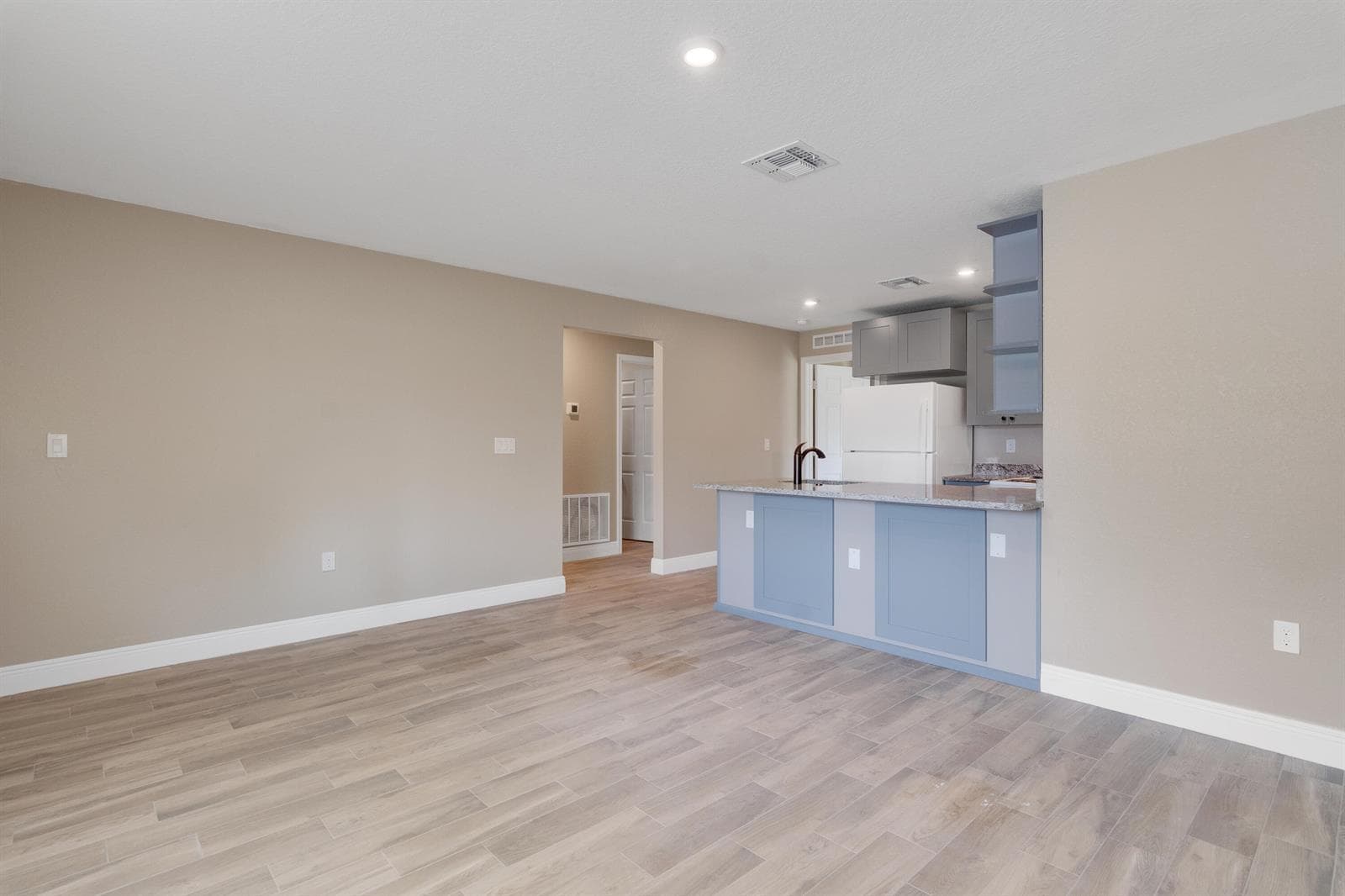 1405 Avenue G # Apt A, Fort Pierce, FL 34950 photo 9