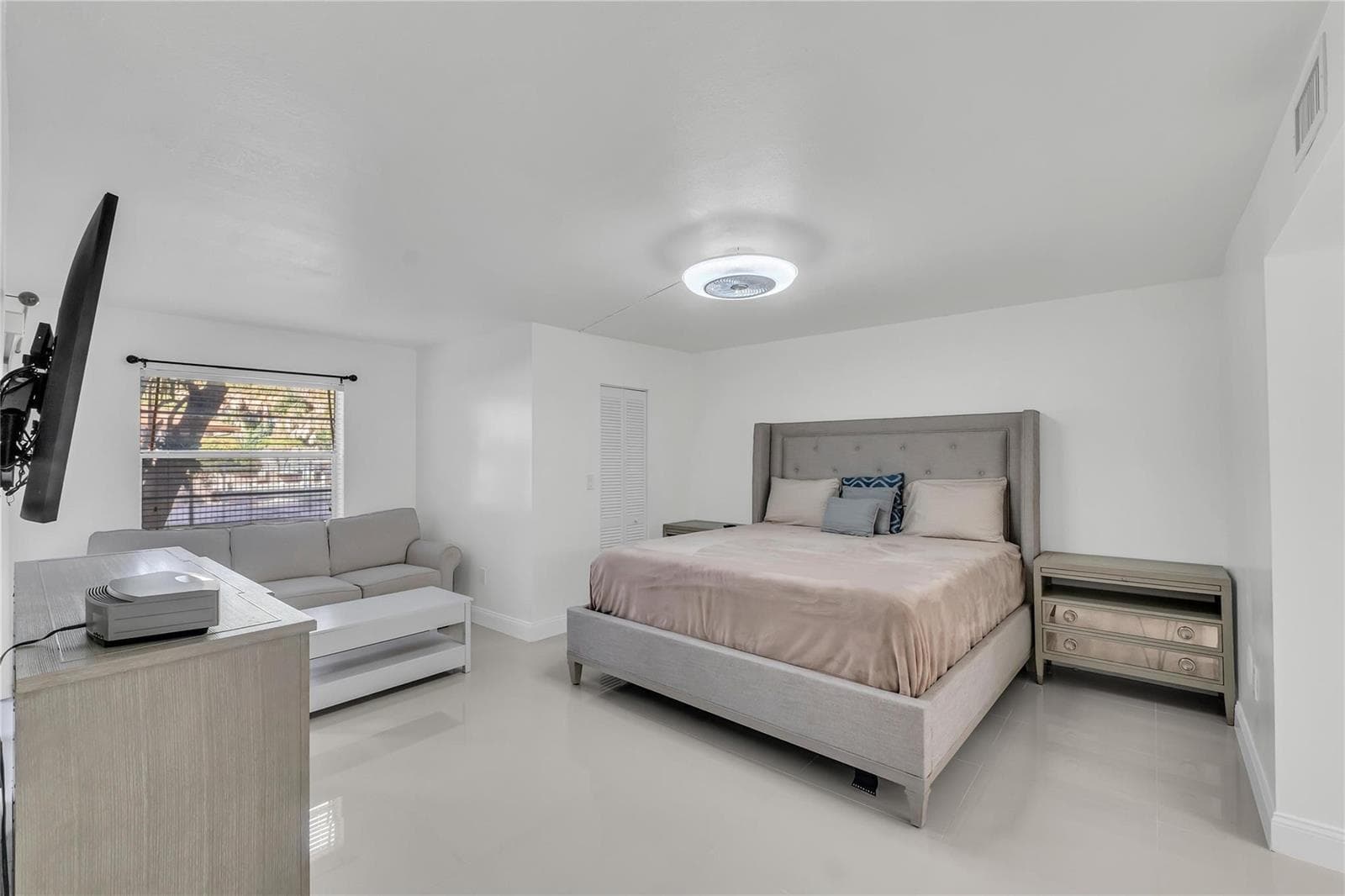 3920 Inverrary Boulevard # 104-C, Lauderhill, FL 33319 photo 6
