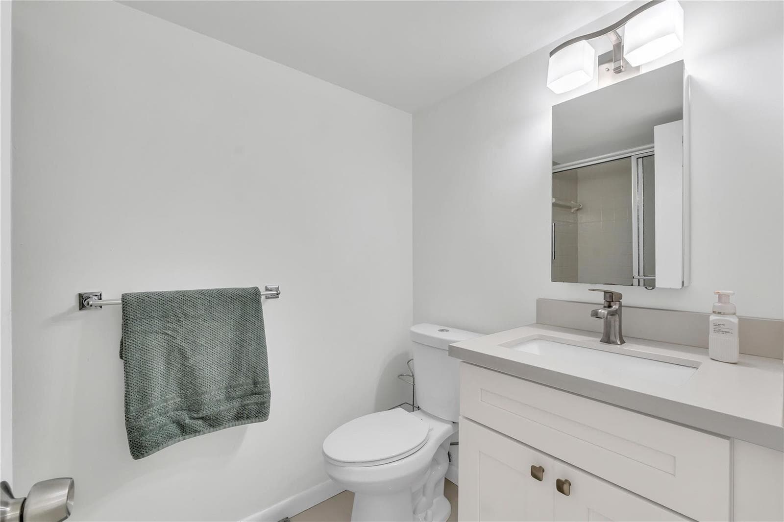 3920 Inverrary Boulevard # 104-C, Lauderhill, FL 33319 photo 11