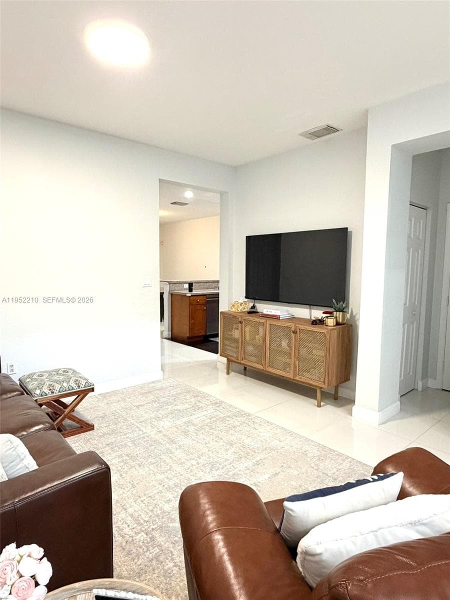 10780 NW 74th Ln, Doral, FL 33178 photo 7