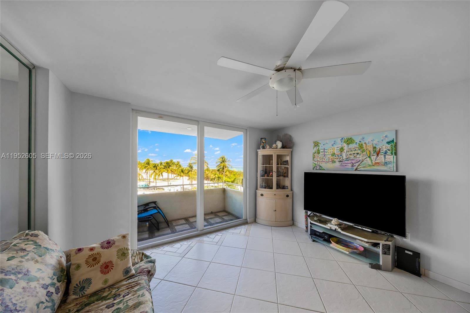465 Ocean Dr # 419, Miami Beach, FL 33139 photo 9