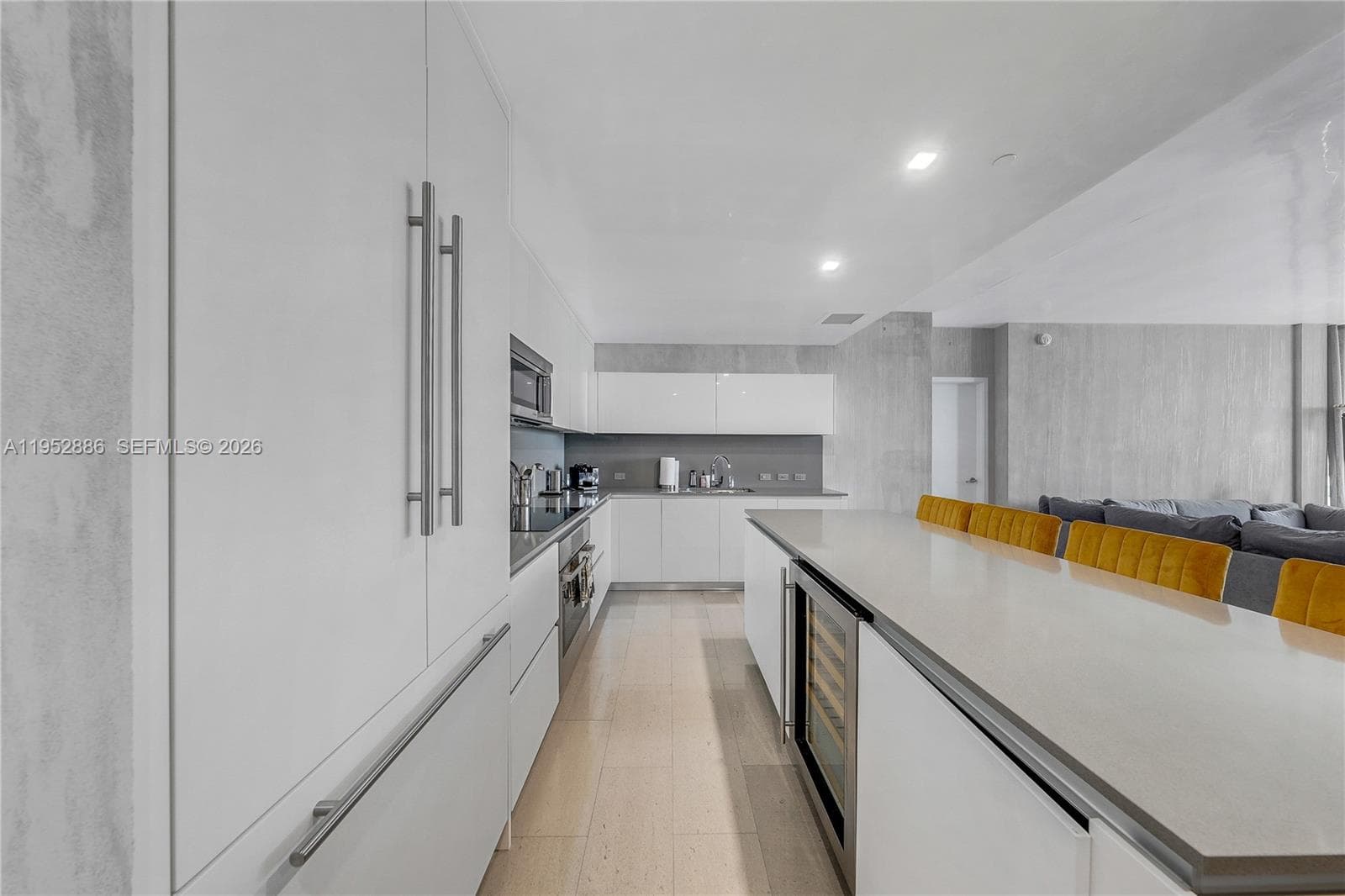 68 SE 6th St # 3309, Miami, FL 33131 photo 6