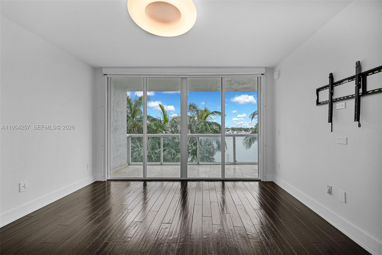 10 VENETIAN WAY # 404, Miami Beach, FL 33139 photo 10