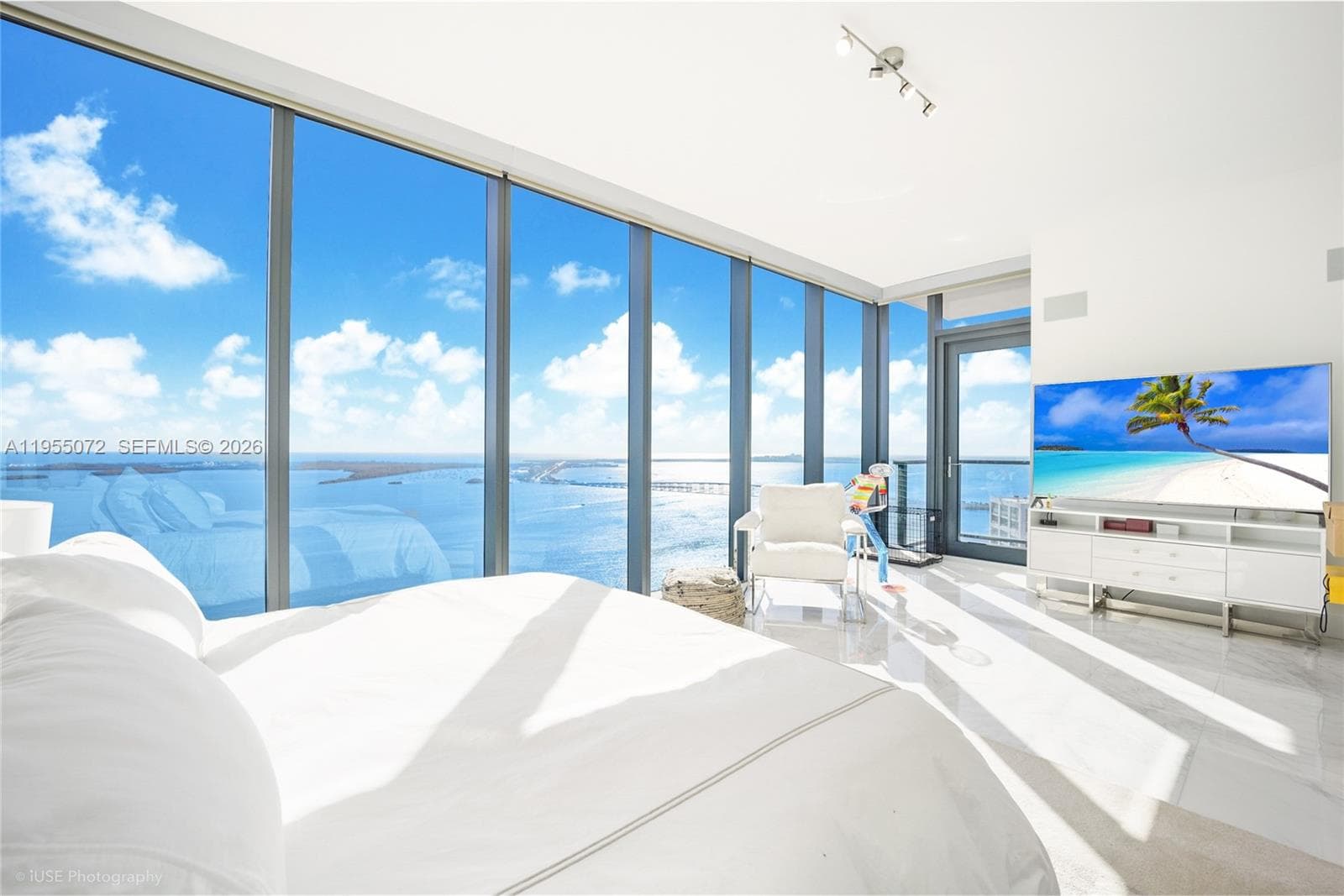 1451 Brickell Ave # 3902, Miami, FL 33131 photo 10