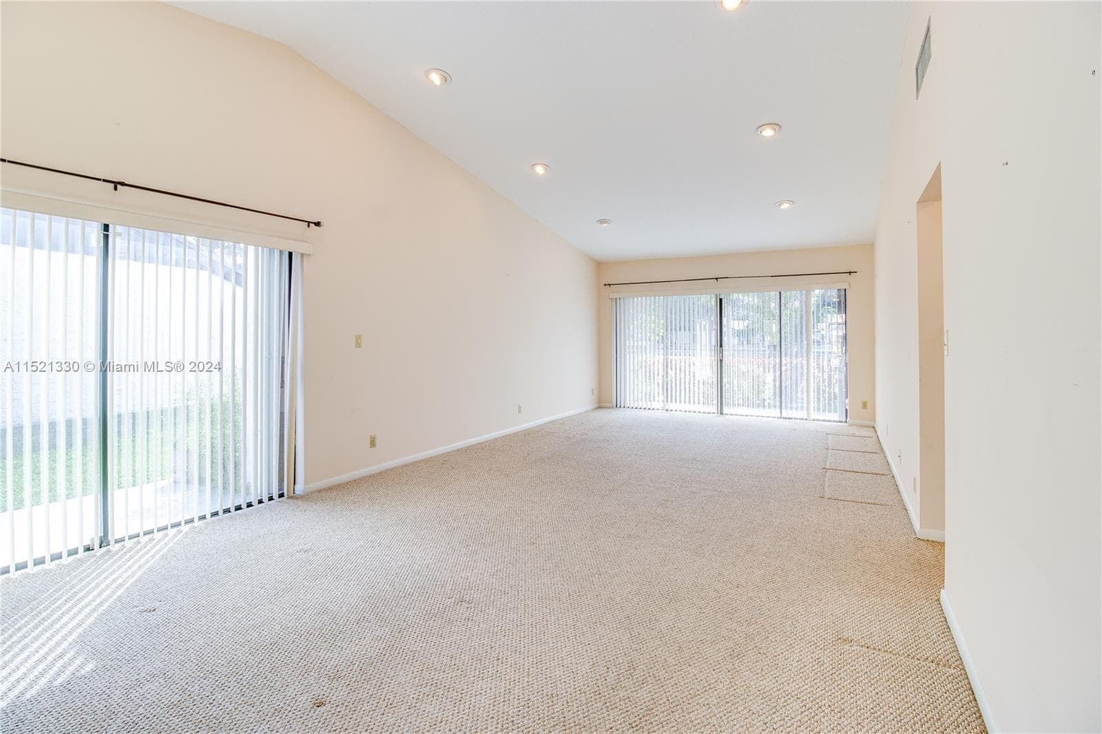 6343 W Pinehurst Cir W # D36, Tamarac, FL 33321 photo 6