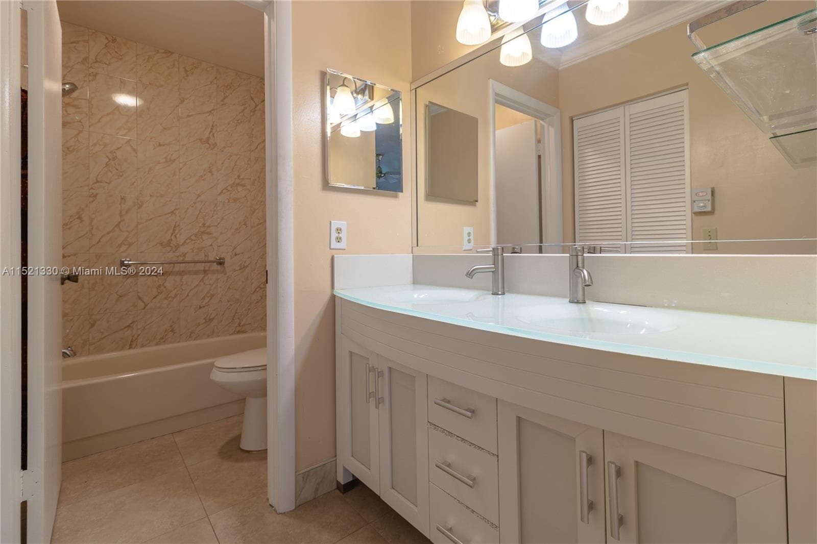 6343 W Pinehurst Cir W # D36, Tamarac, FL 33321 photo 8