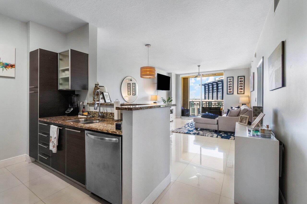 550 Okeechobee Boulevard # 1112, West Palm Beach, FL 33401 photo 9
