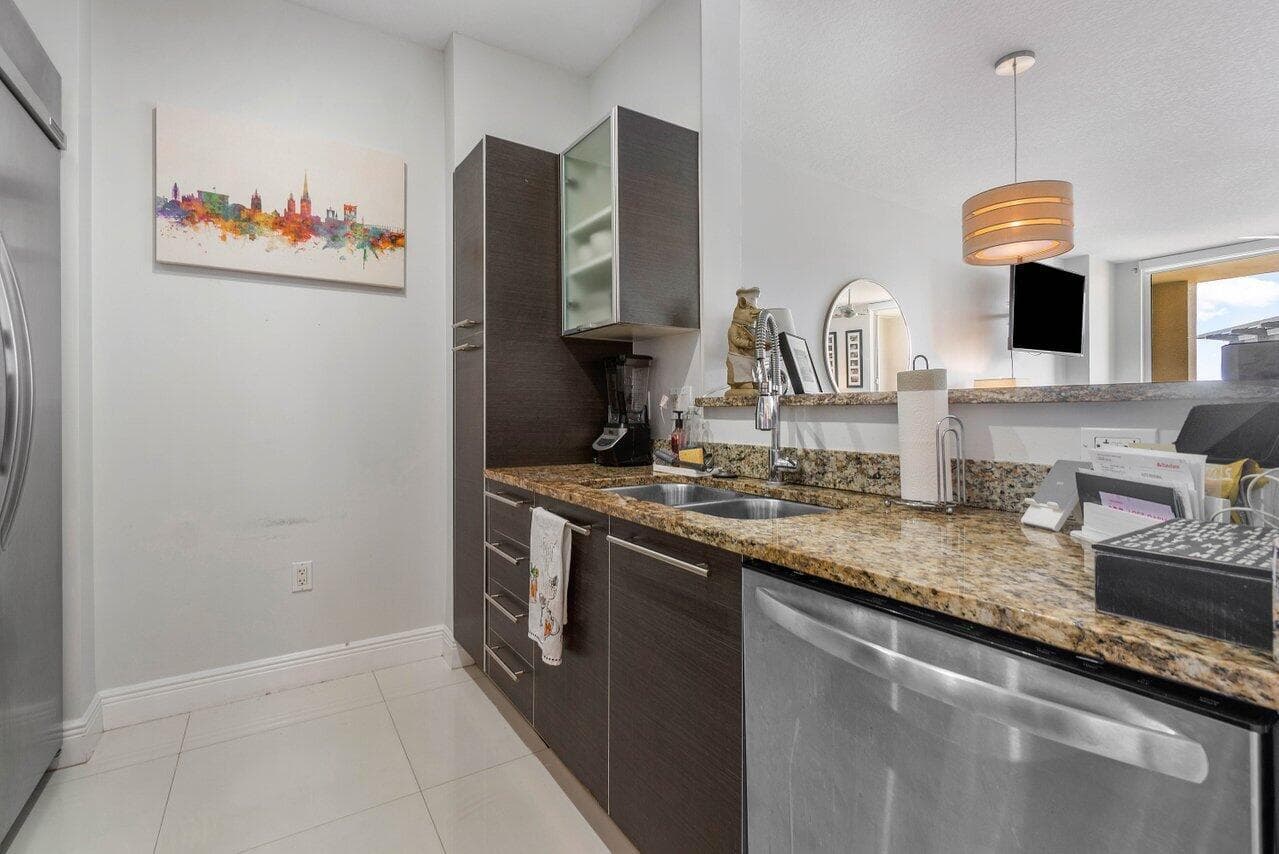 550 Okeechobee Boulevard # 1112, West Palm Beach, FL 33401 photo 8