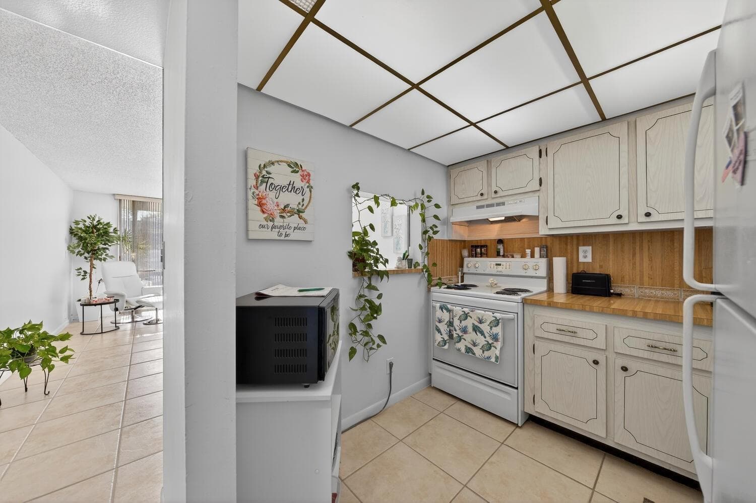 9281 Sunrise Lakes Boulevard # 107, Sunrise, FL 33322 photo 7