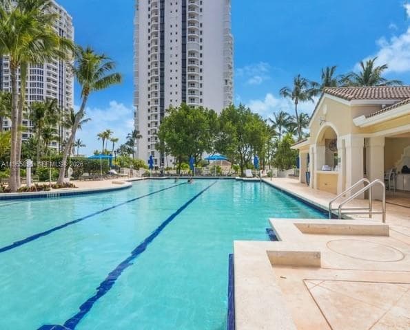 21205 Yacht Club Dr # 507, Aventura, FL 33180 photo 8