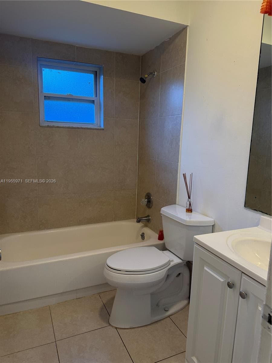6532 SW 18th Ct, North Lauderdale, FL 33068 photo 7