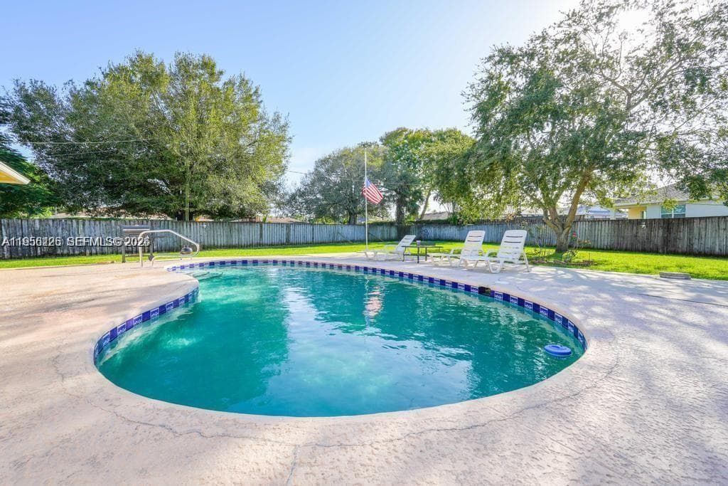 714 NE Lanfair St, Port St. Lucie, FL 34983 photo 11