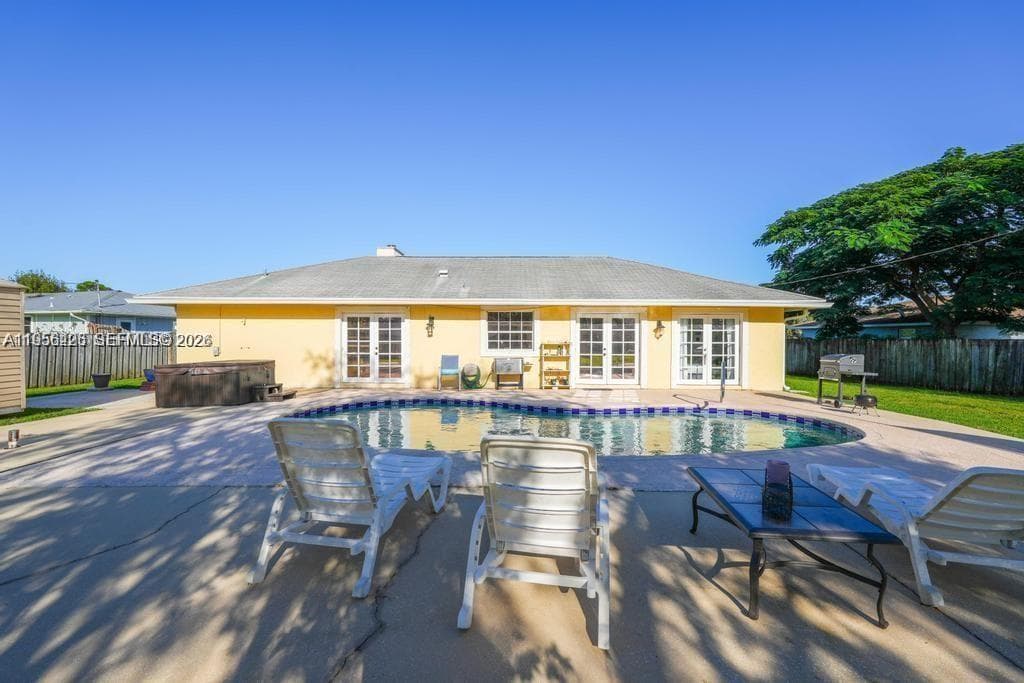 714 NE Lanfair St, Port St. Lucie, FL 34983 photo 8