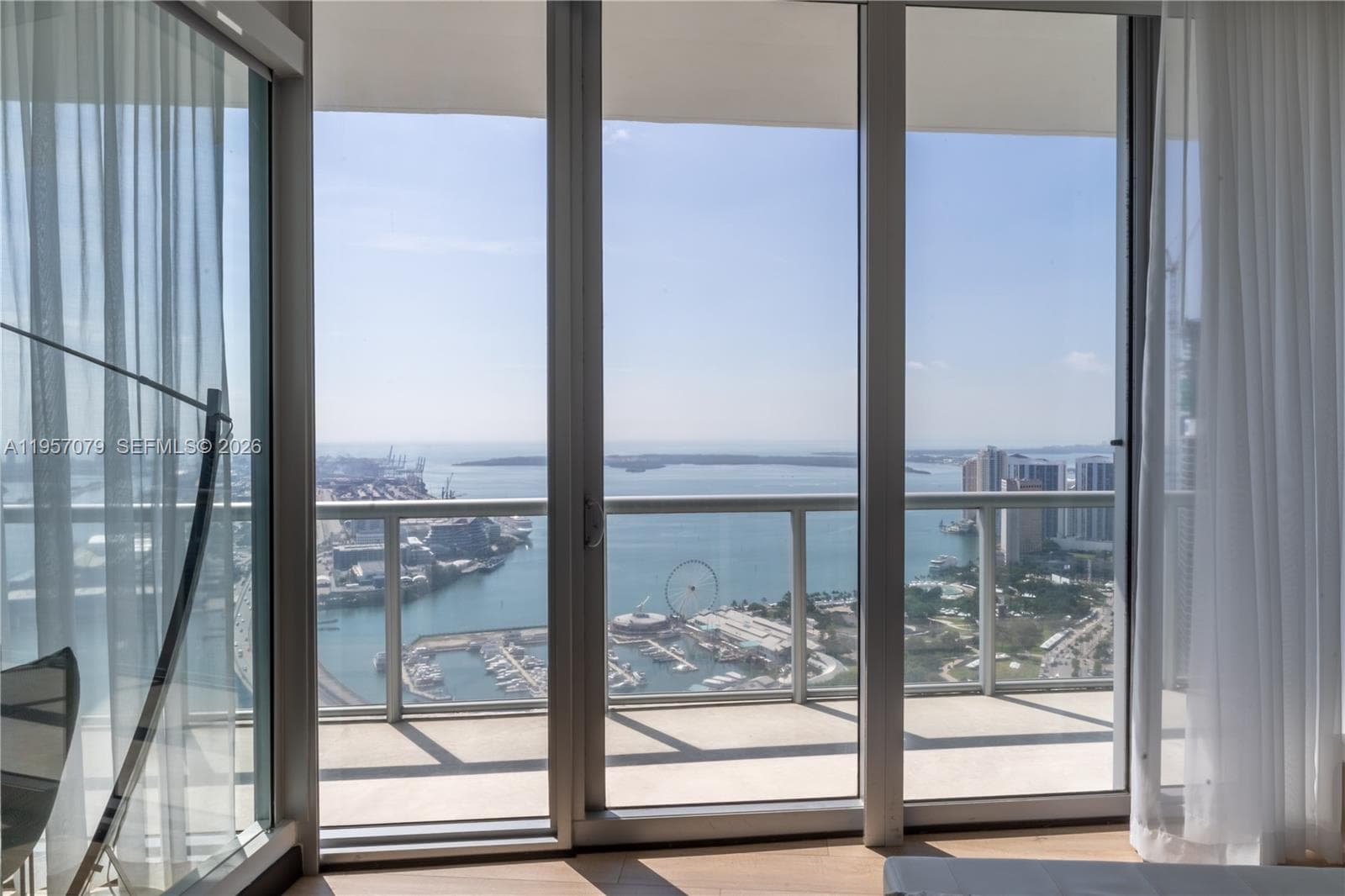 888 Biscayne Blvd # 5508, Miami, FL 33132 photo 13