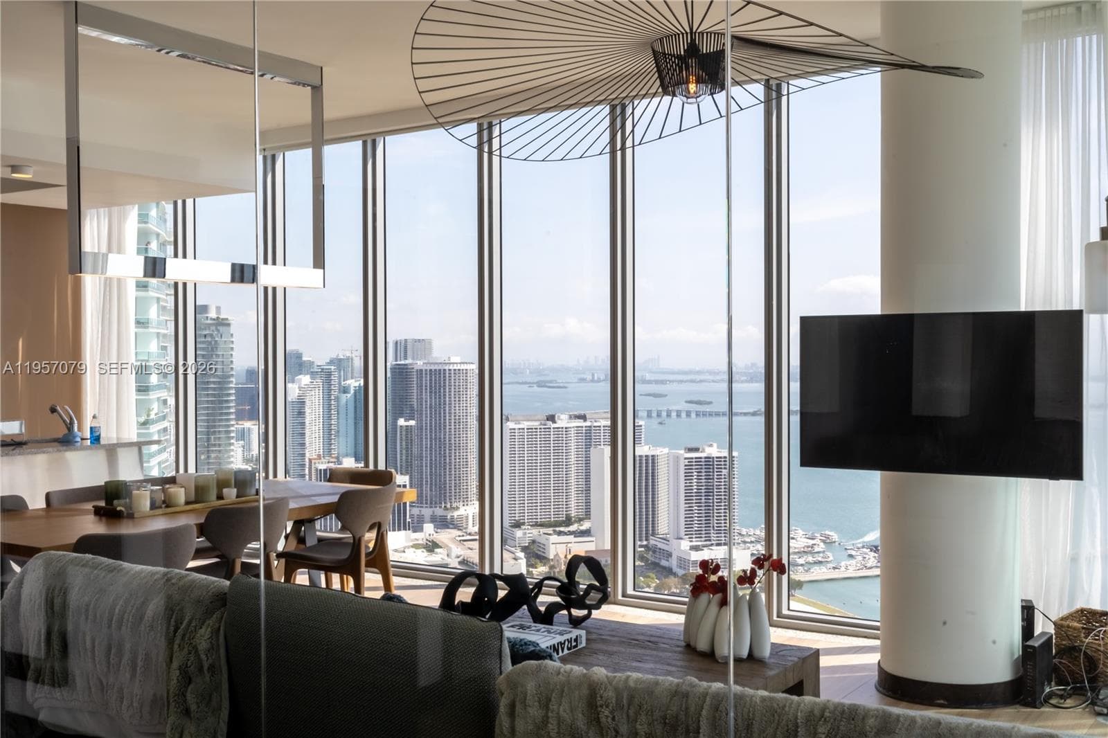 888 Biscayne Blvd # 5508, Miami, FL 33132 photo 12
