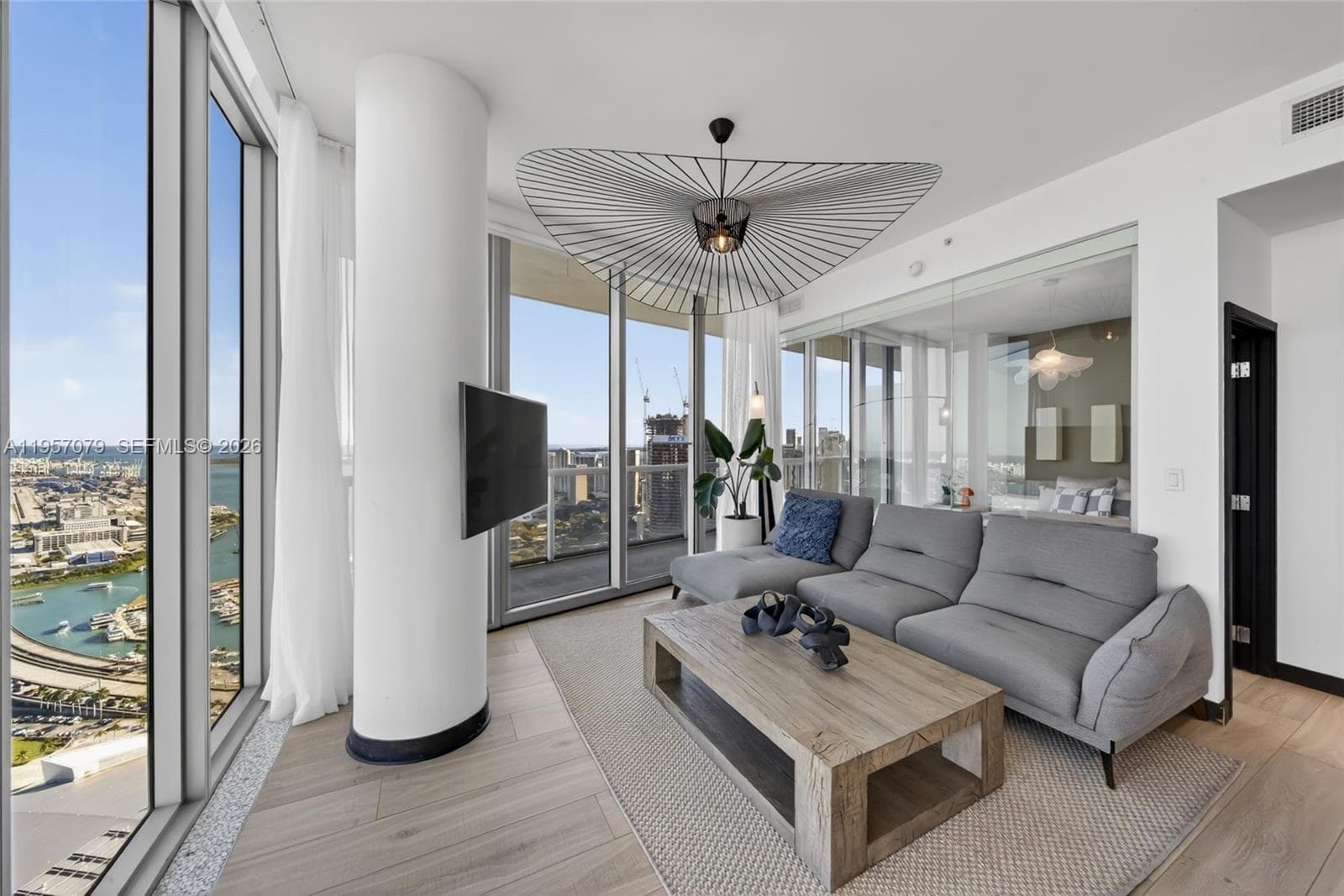 888 Biscayne Blvd # 5508, Miami, FL 33132 photo 8