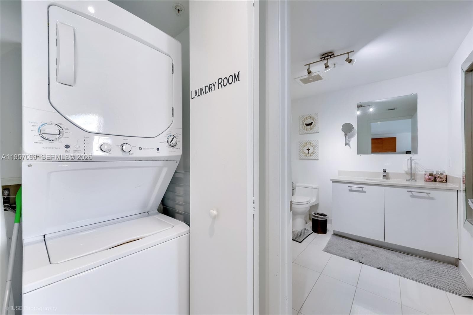 3250 NE 1st Ave # 811, Miami, FL 33137 photo 10