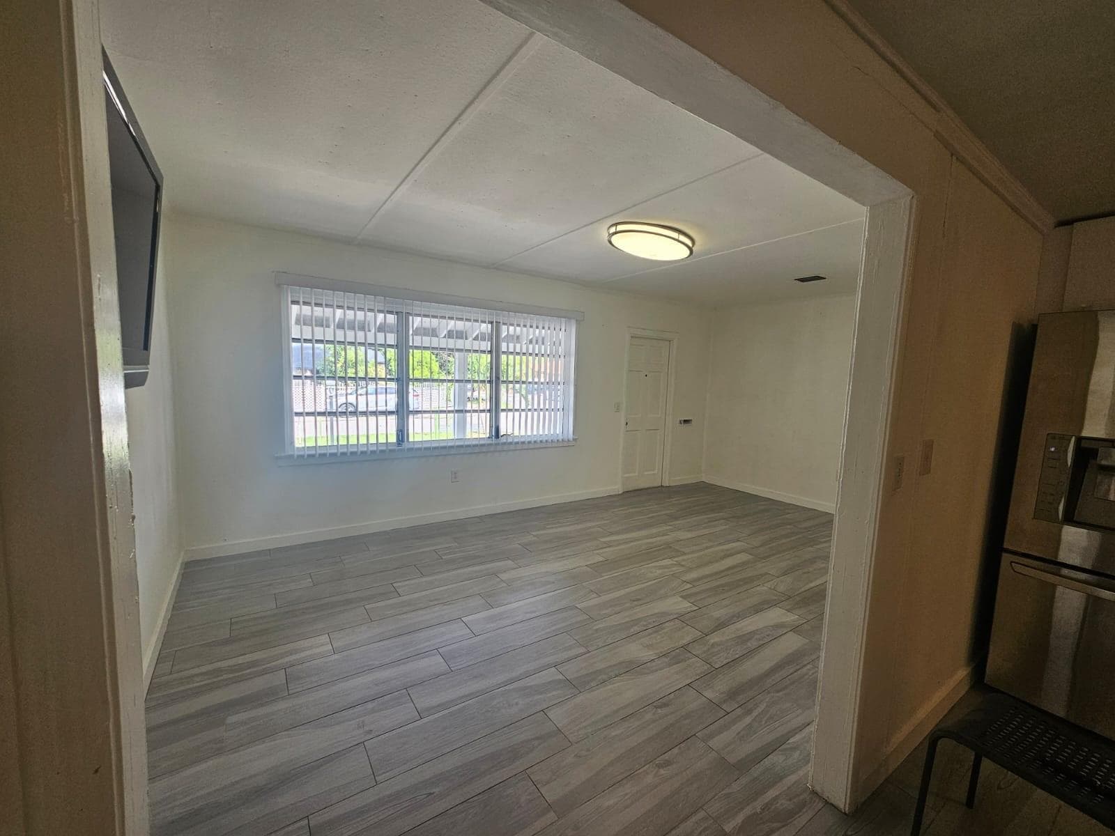 3500 NW 12th Street, Miami, FL 33125 photo 6