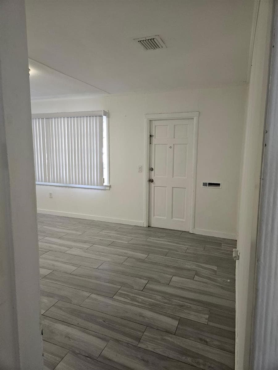 3500 NW 12th Street, Miami, FL 33125 photo 7