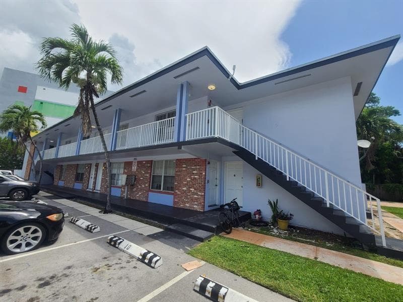 7851 Dunham Boulevard # 4, Miami, FL 33138 photo 13