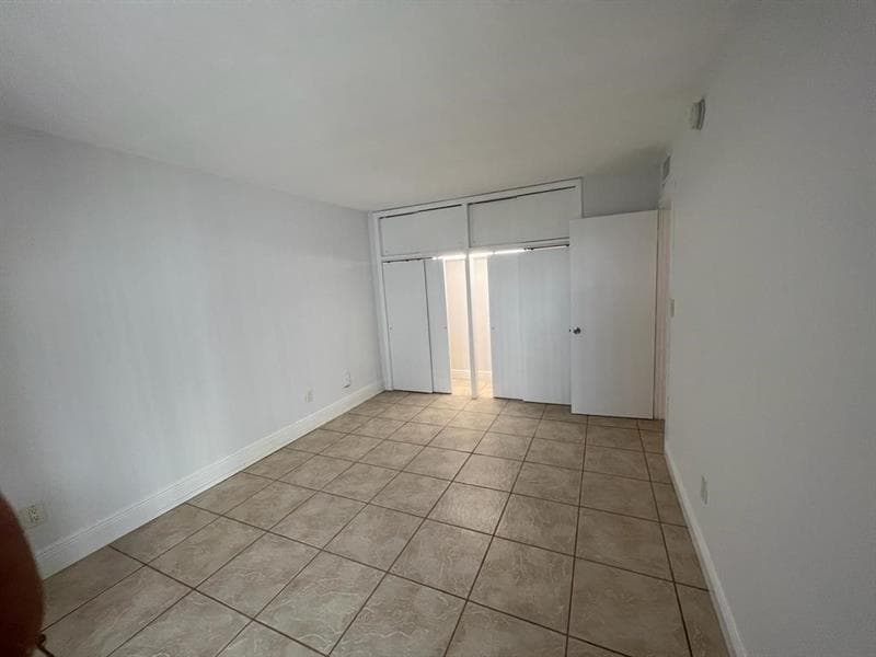 7851 Dunham Boulevard # 4, Miami, FL 33138 photo 10