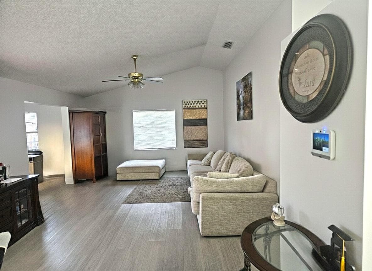 8205 SW 12th Place, North Lauderdale, FL 33068 photo 6