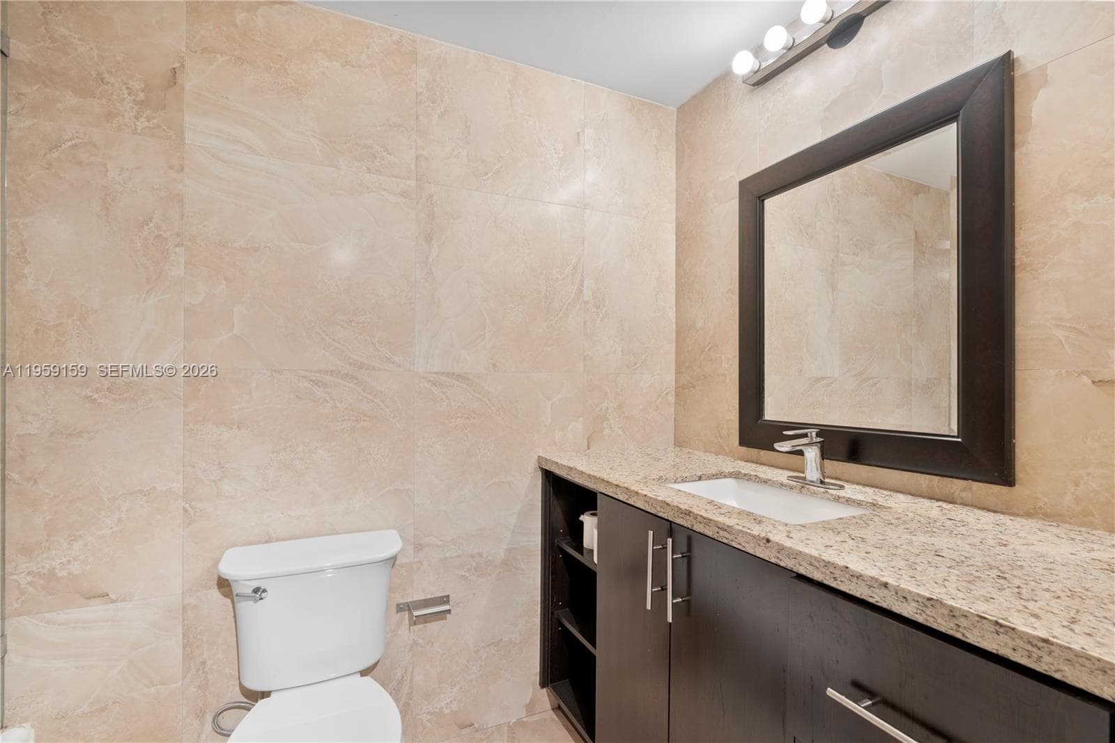 185 SE 14th Ter # 2602, Miami, FL 33131 photo 13