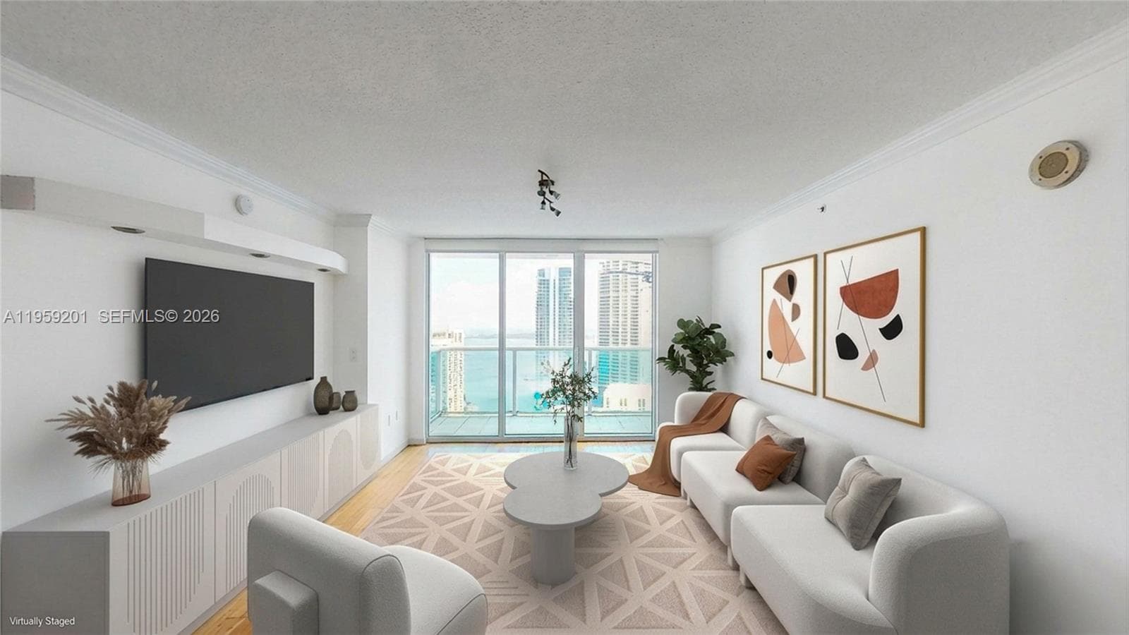 31 SE 5th St # 2408, Miami, FL 33131 photo 12