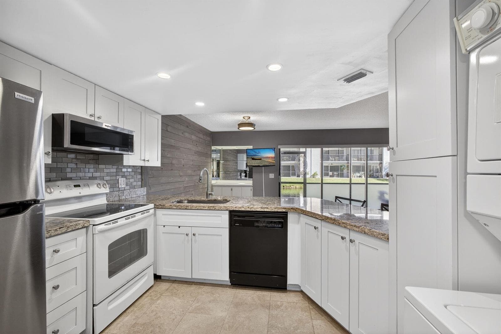 1605 S Us Highway 1 # D105, Jupiter, FL 33477 photo 7
