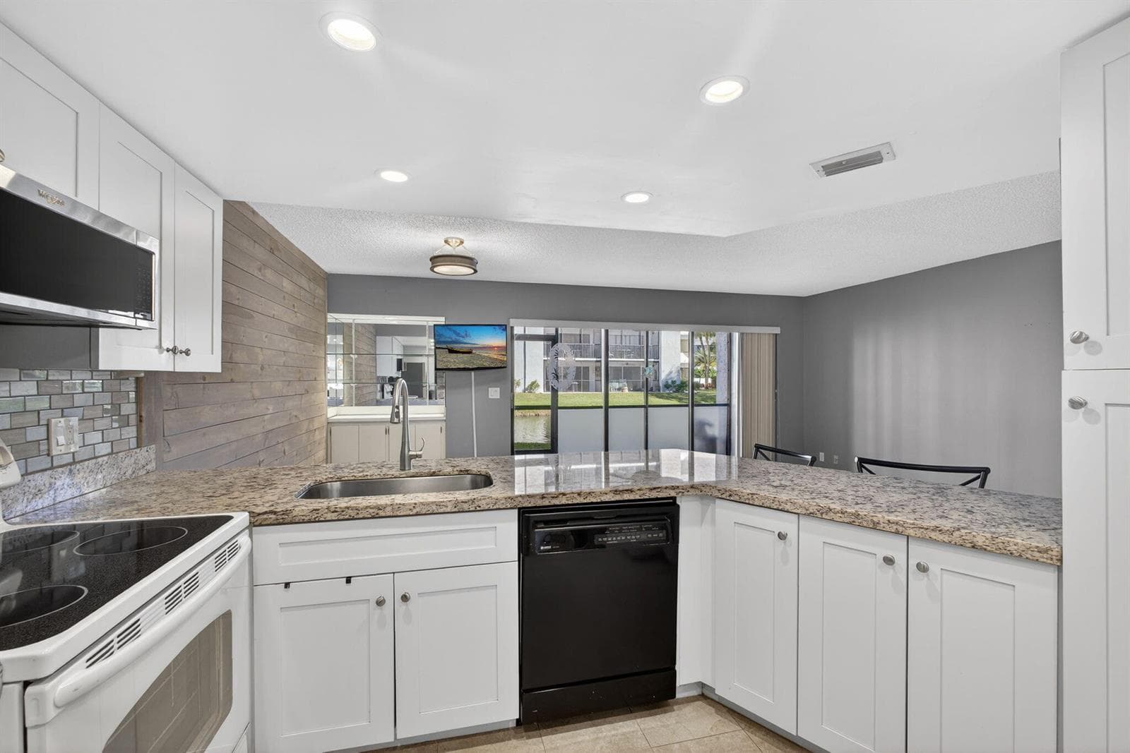 1605 S Us Highway 1 # D105, Jupiter, FL 33477 photo 9