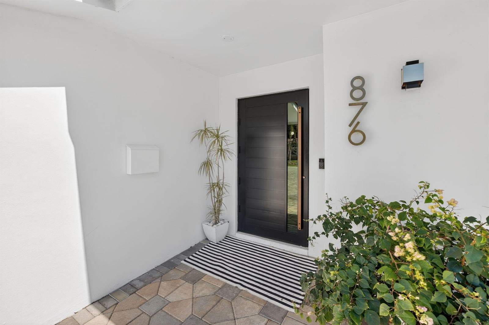 876 NW 6th Avenue, Boca Raton, FL 33432 photo 6