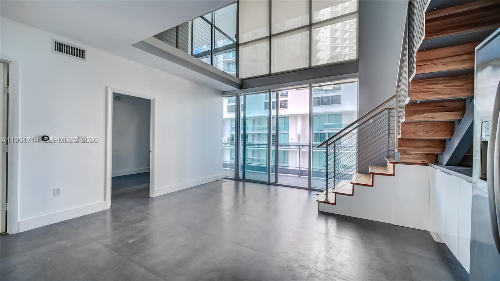 90 SW 3rd St # TH706, Miami, FL 33130 photo 3