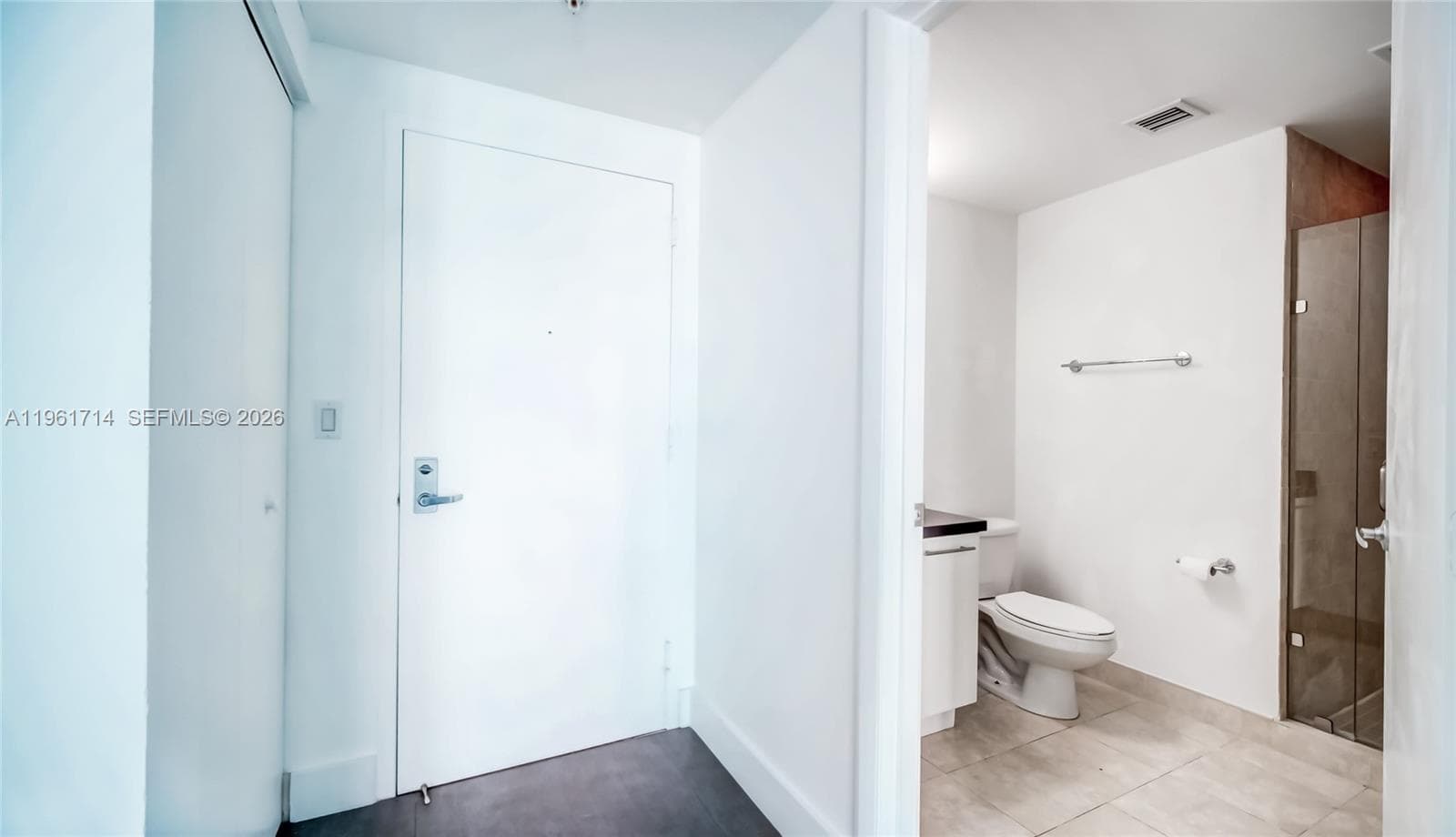 90 SW 3rd St # TH706, Miami, FL 33130 photo 5