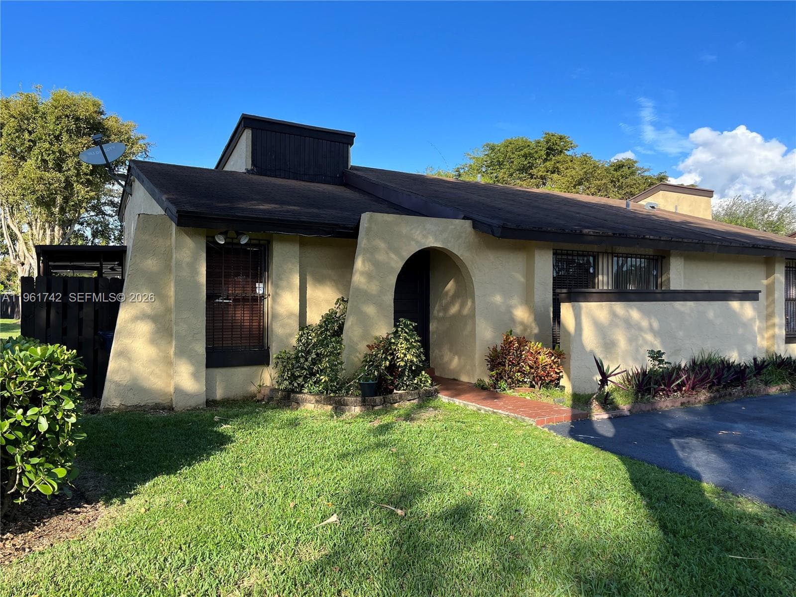 12713 SW 70th Ln, Miami, FL 33183 photo 3